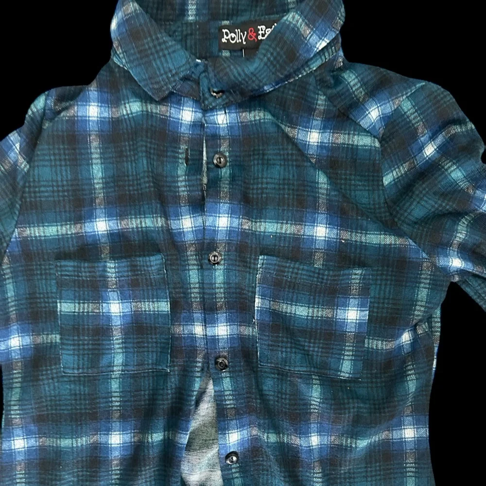 ✨ Blue and white plaid flannel shirt✨ - Picture 3 of 3